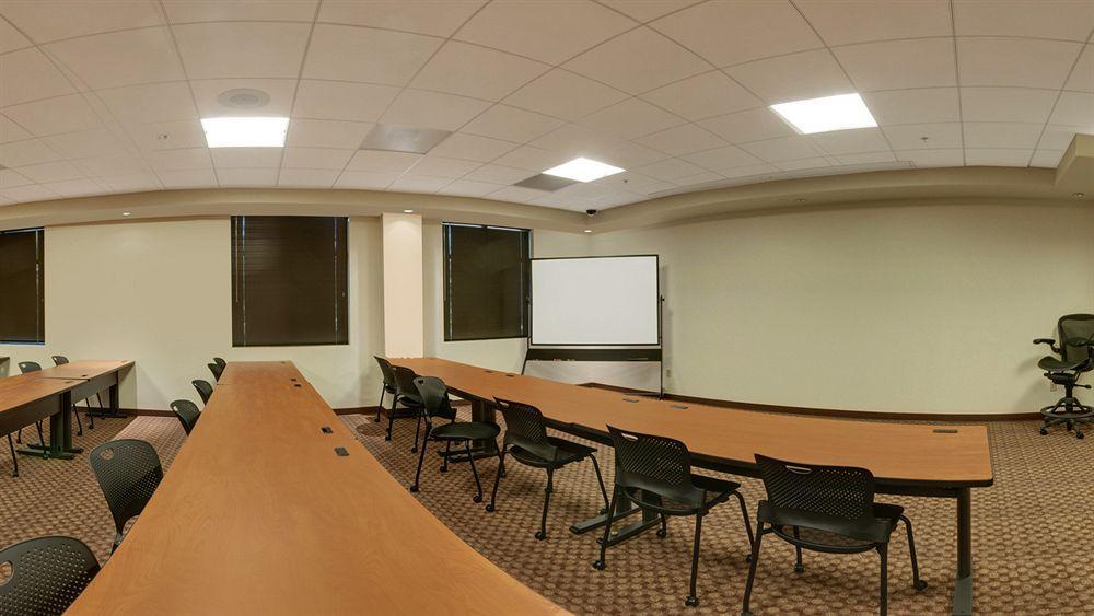 Hampton Inn & Suites Highland サン・バーナディーノ エクステリア 写真